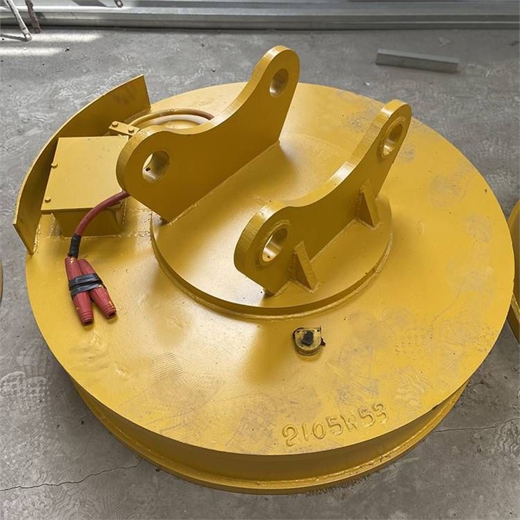 excavator magnet7