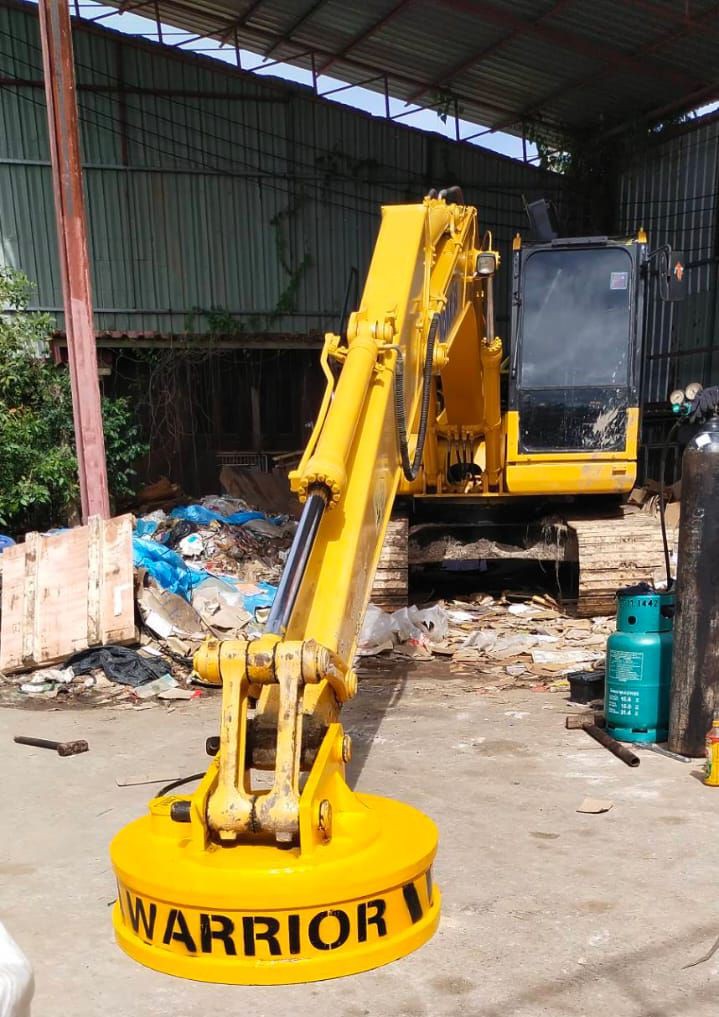 excavator magnet3